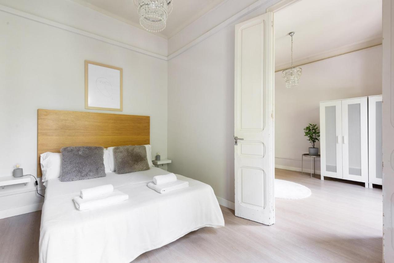 Sagrada Familia III By Enjoy Apartments Barcelona Exterior photo